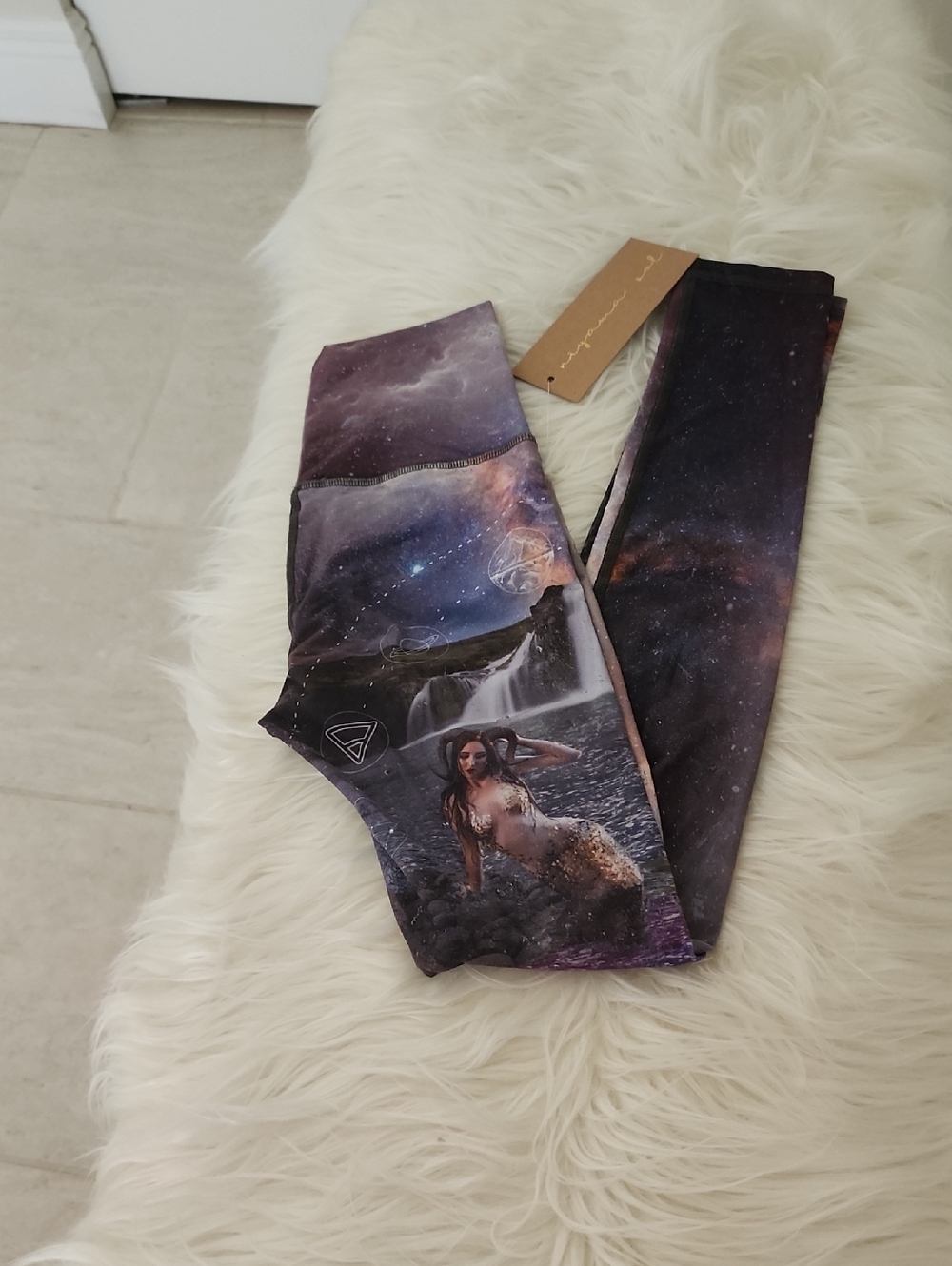 ♑️🌟🪐🧜‍♀️●●● Niyama Sol Capricorn Barefoot Galaxy Mermaid  Leggings XS BNWT🏷